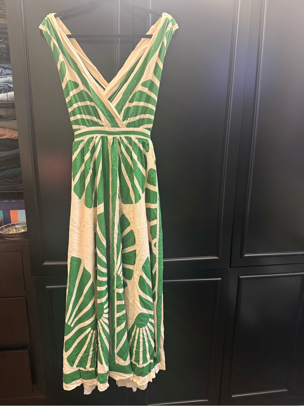 Fashion Nova On Vacation Linen Maxi Dress – Green/Cream Tropical Print